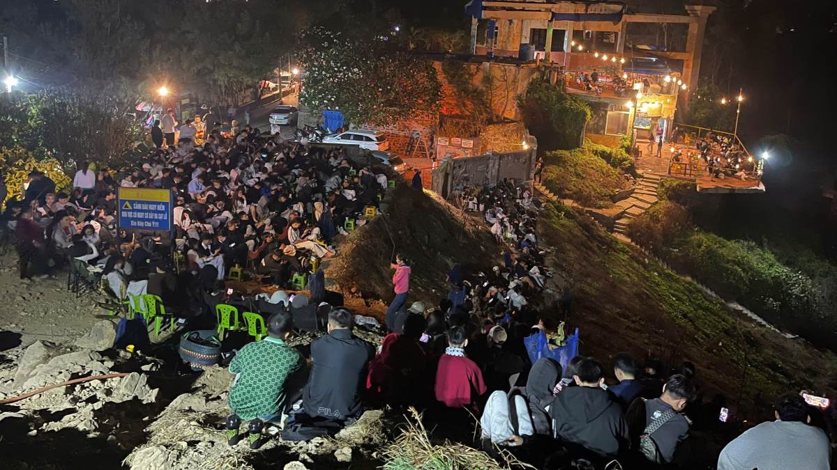 Đổ xô đón bình minh trên biển Vũng Tàu từ 3h sáng